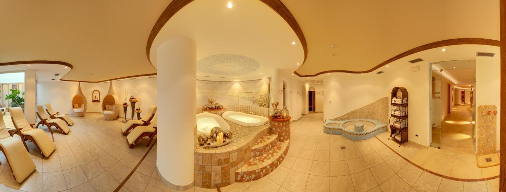 Alpenheim Charming & Spa Hotel Urtijëi Dış mekan fotoğraf